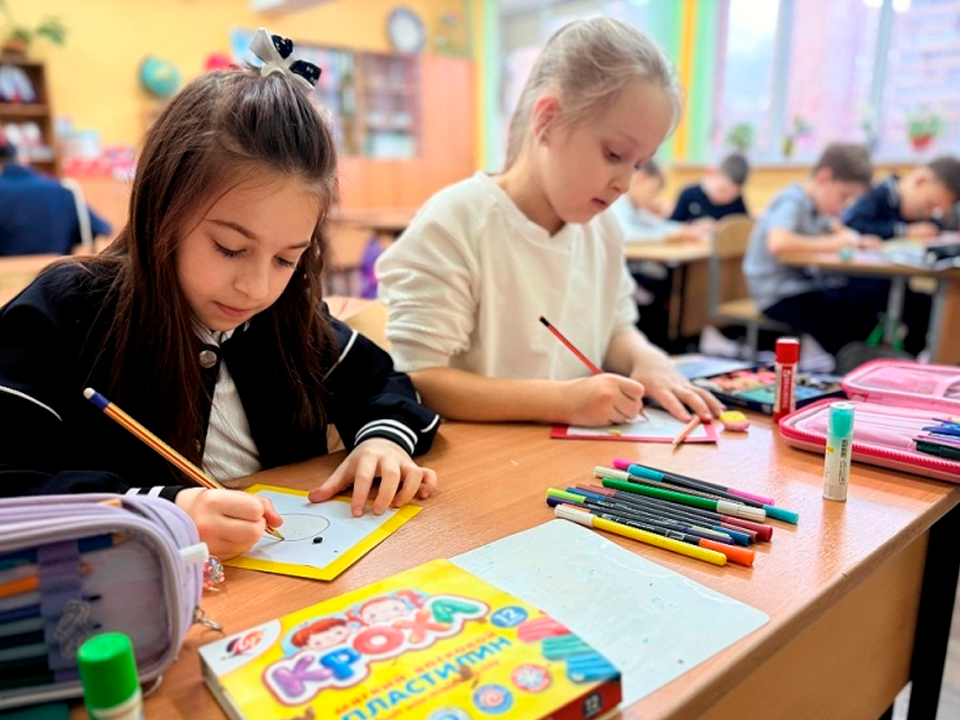 Школьникам напомнили о правилах безопасности на дороге