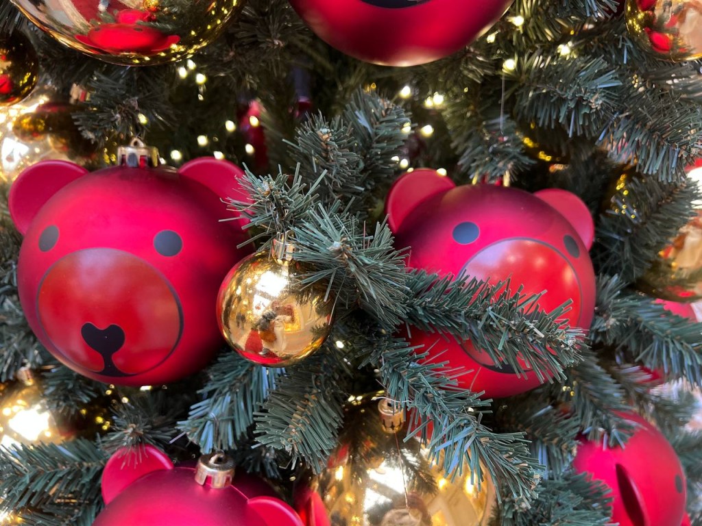 «Волшебство праздника» от чемпионов: дети Воскресенска увидели ледовое шоу Татьяны Навки