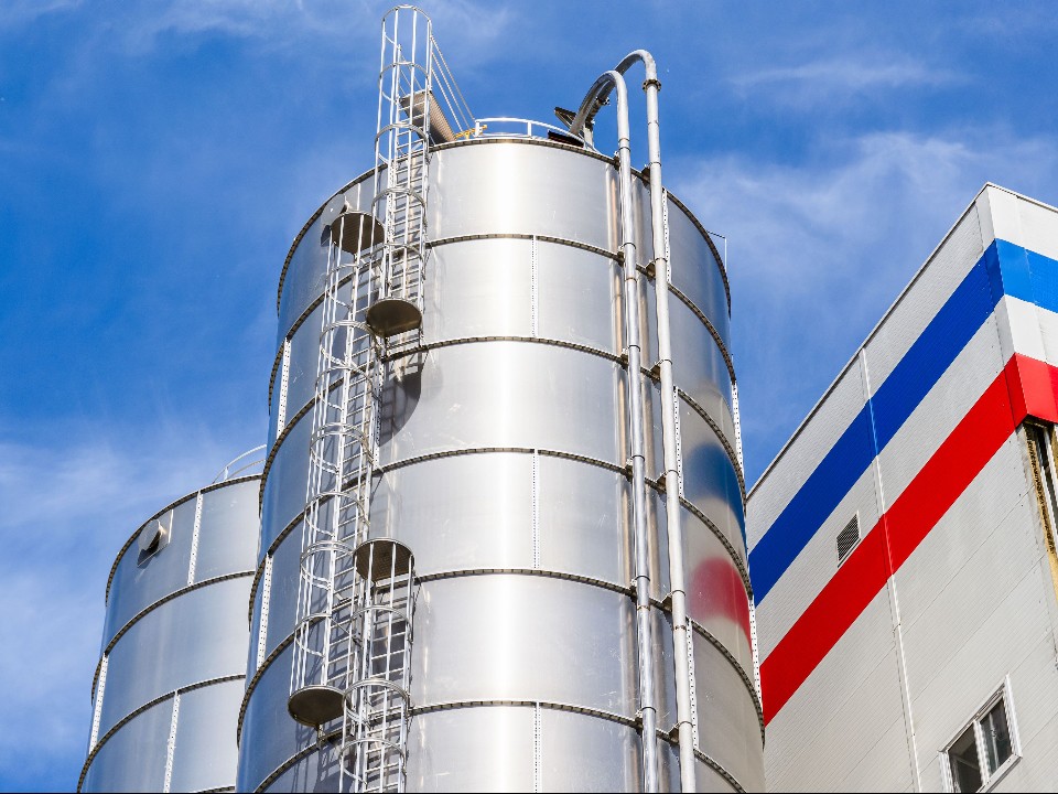 От биомедицины до оптоволокна: Подмосковье назвали лидером по количеству иностранных инвесторов