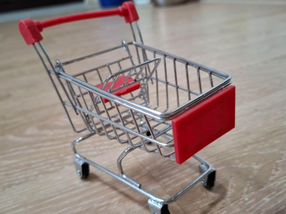 Что случится с маркетплейсами? Событие 12 декабря поставило покупки под вопрос