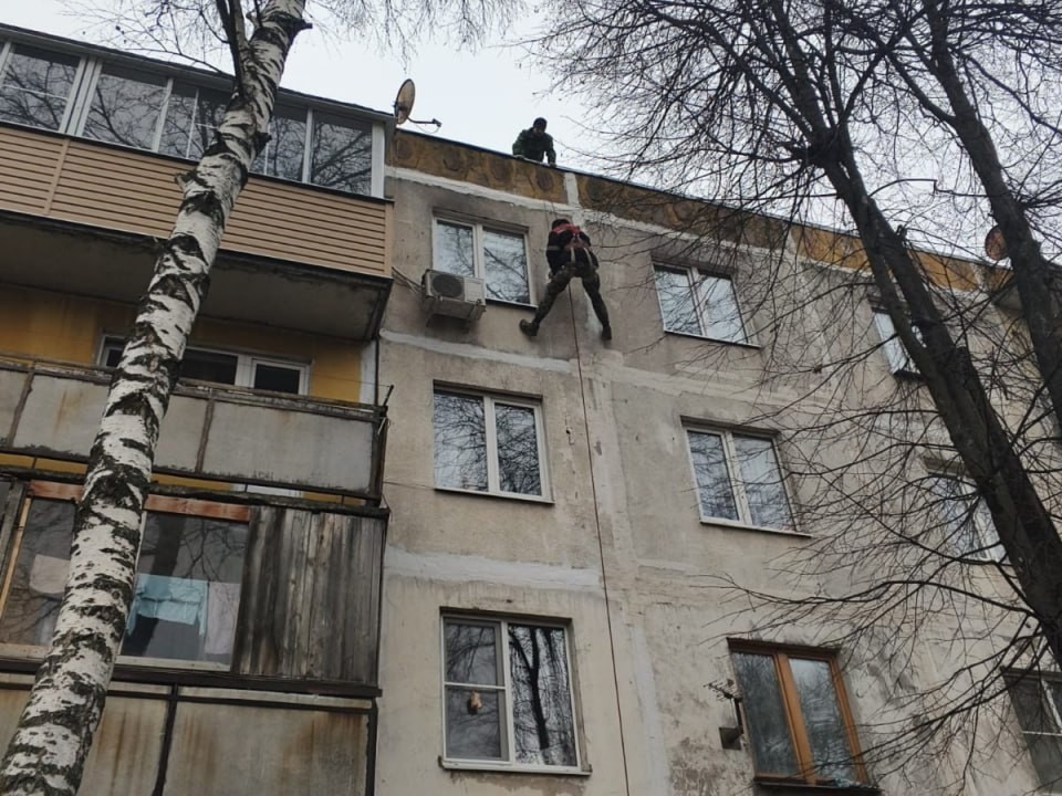 В деревне в Кашире отремонтировали межпанельные швы в доме после обращения жителей