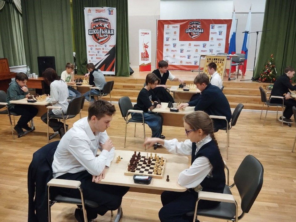 Футзал, баскетбол, волейбол и шахматы: спортсмены продемонстрировали свои таланты