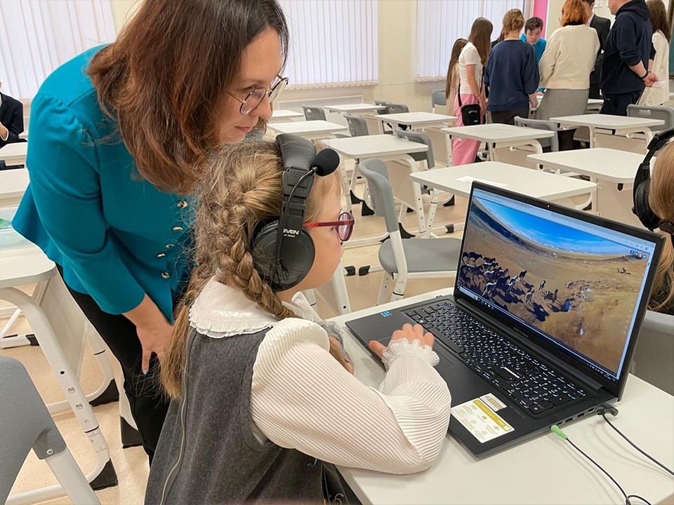 От ледокола до спутника: школьники Ступина отпраздновали юбилей Географического общества