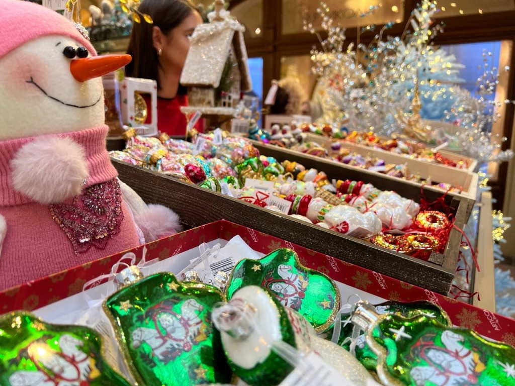 Идеальное время для украшения дома к Новому году: благоприятные даты по лунному календарю