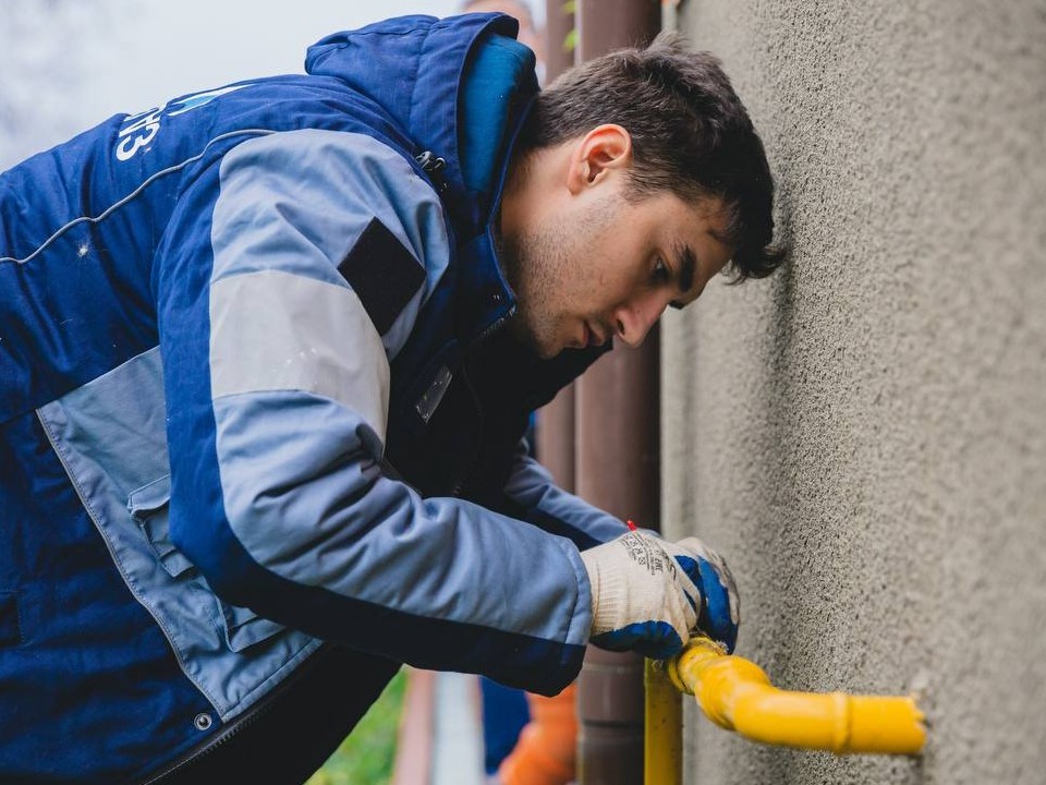 Газ в доме на Джона Рида включат после ремонта 18 декабря