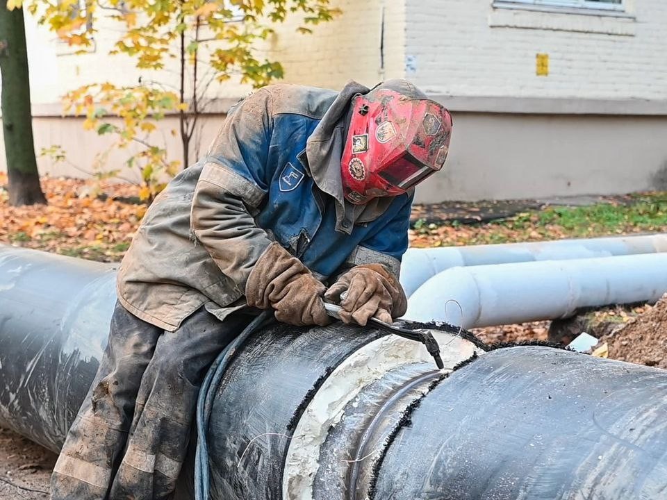 Аварию системы водоснабжения на улице 1 Мая устранили раньше срока