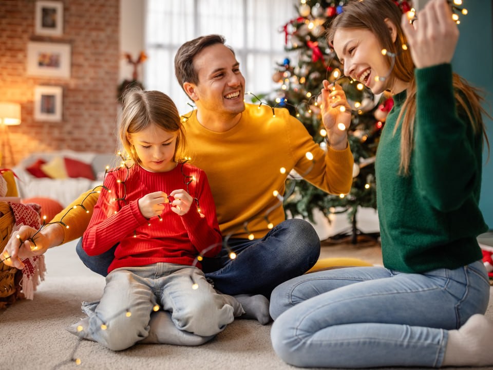Праздник без аварий: что делать, чтобы техника и электросеть выдержали новогодние нагрузки