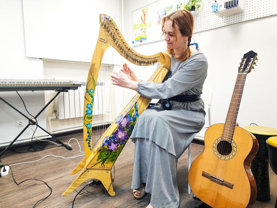 Как музыка помогает особенным детям найти себя: история центра в Пущине