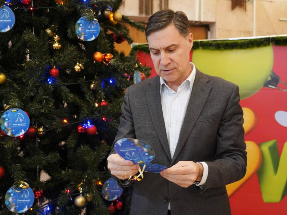 В Котельниках исполнят детскую мечту: пятилетняя Виктория увидит динозавров и получит телескоп