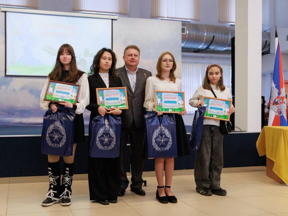 Творческий успех: Художники студии «Вдохновение» завоевали награды на конкурсе детских рисунков