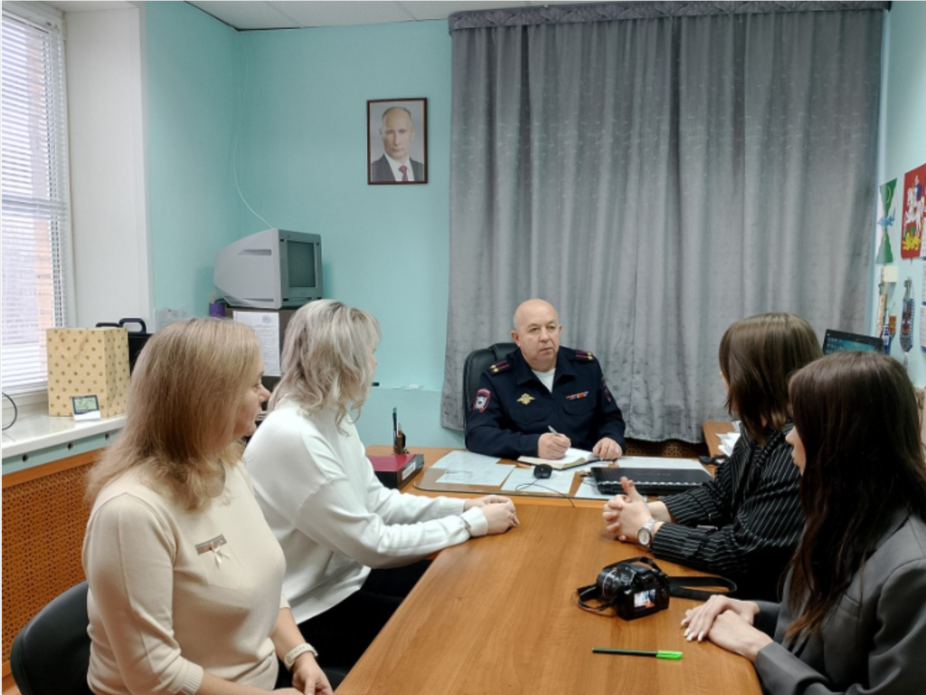 Реальный шанс для молодежи: как поступить в университет МВД и начать карьеру