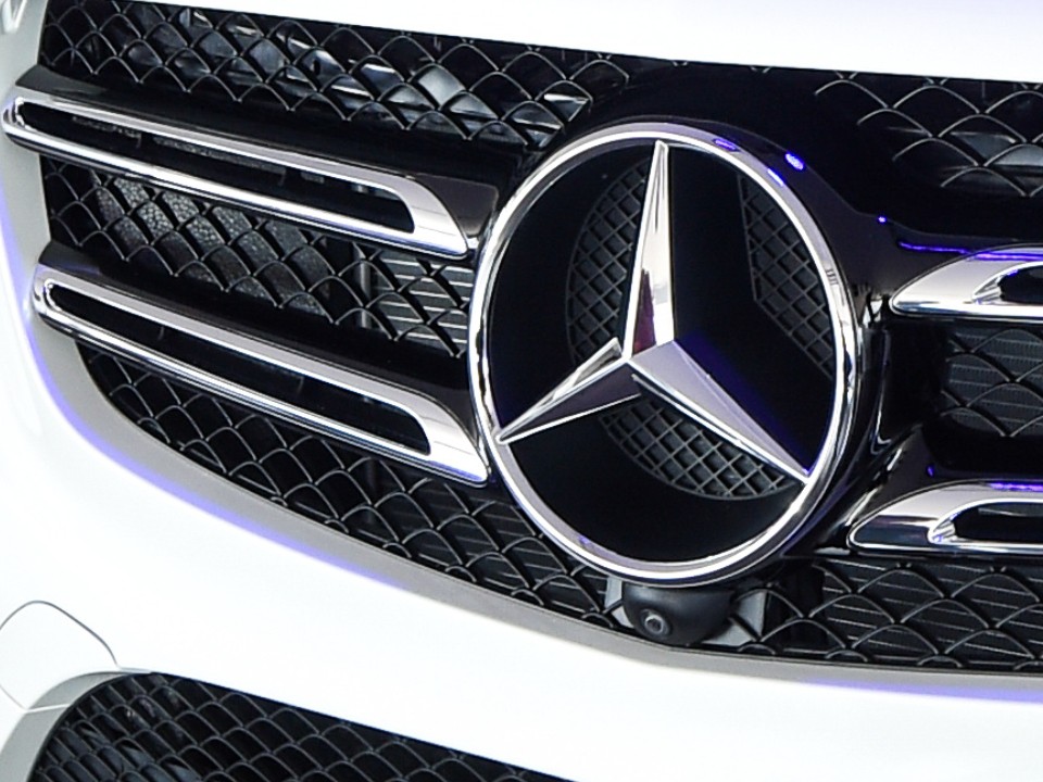 Не просто фургон: на рынок вышел полноприводный кемпер Mercedes с премиальным оснащением