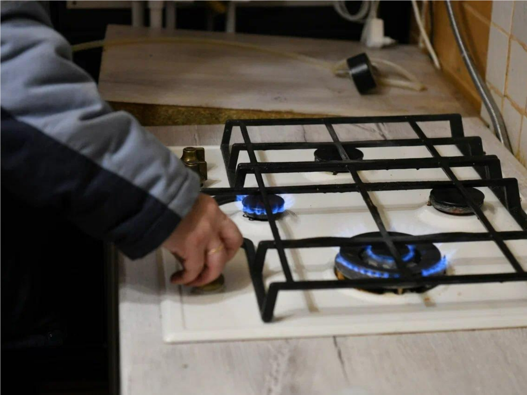 Прощание с дровами: как в Подмосковье подключить газ бесплатно