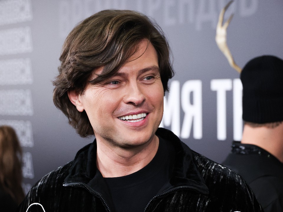 «Не могу жить в домах бизнес-класса»: Прохор Шаляпин начал ремонт в купленной квартире