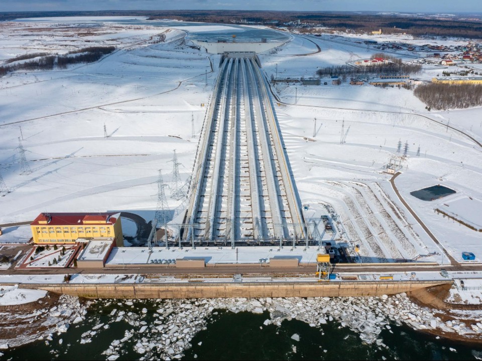 Запас материалов, спецодежда и отлаженные алгоритмы: как Загорская ГАЭС исключает «зимние сюрпризы» в работе оборудования