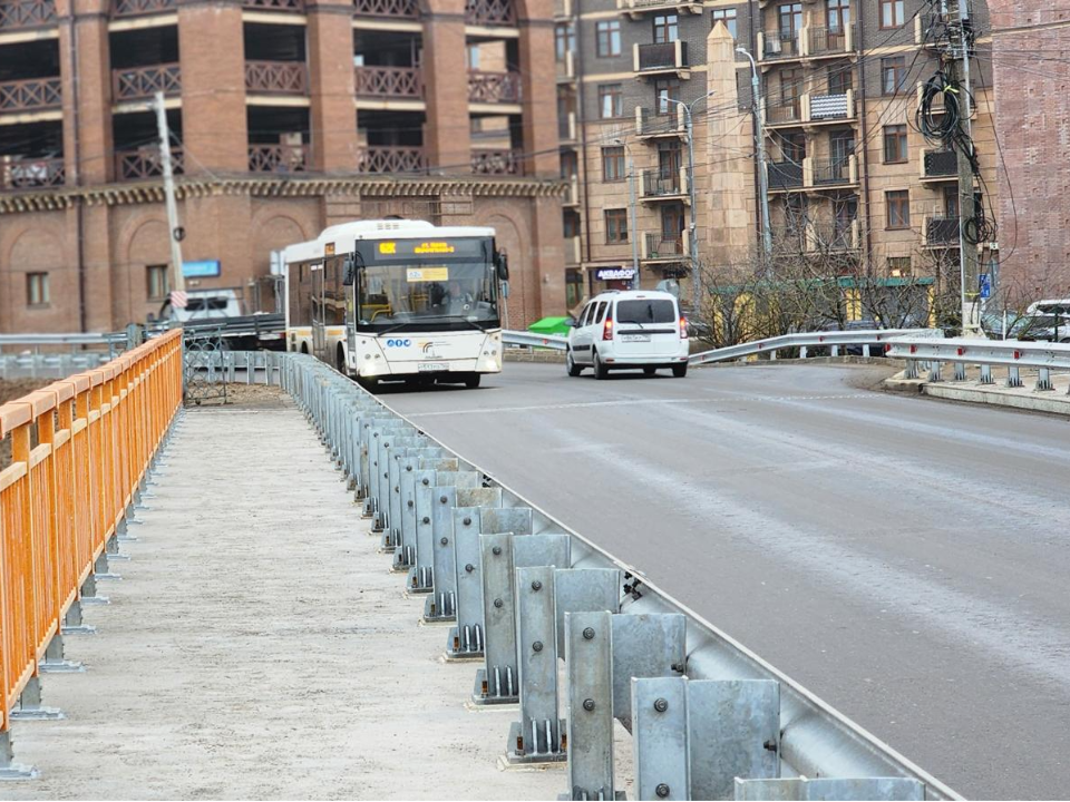 В Химках открыли новый мост через Клязьму и начали разбор временной переправы