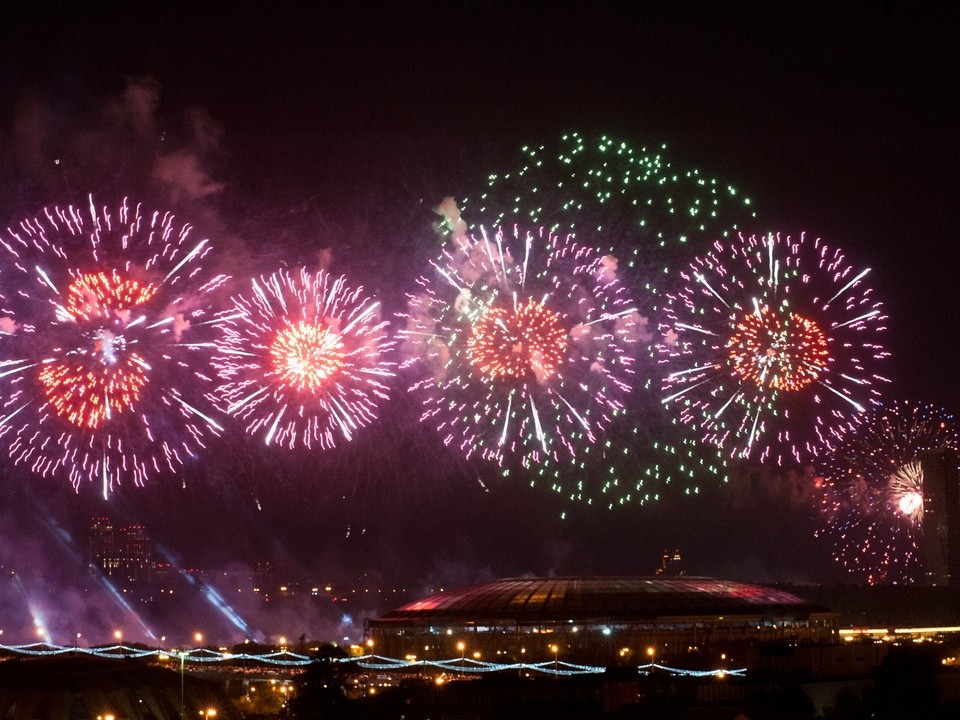 Праздник с последствиями: чем опасны новогодние салюты и фейерверки