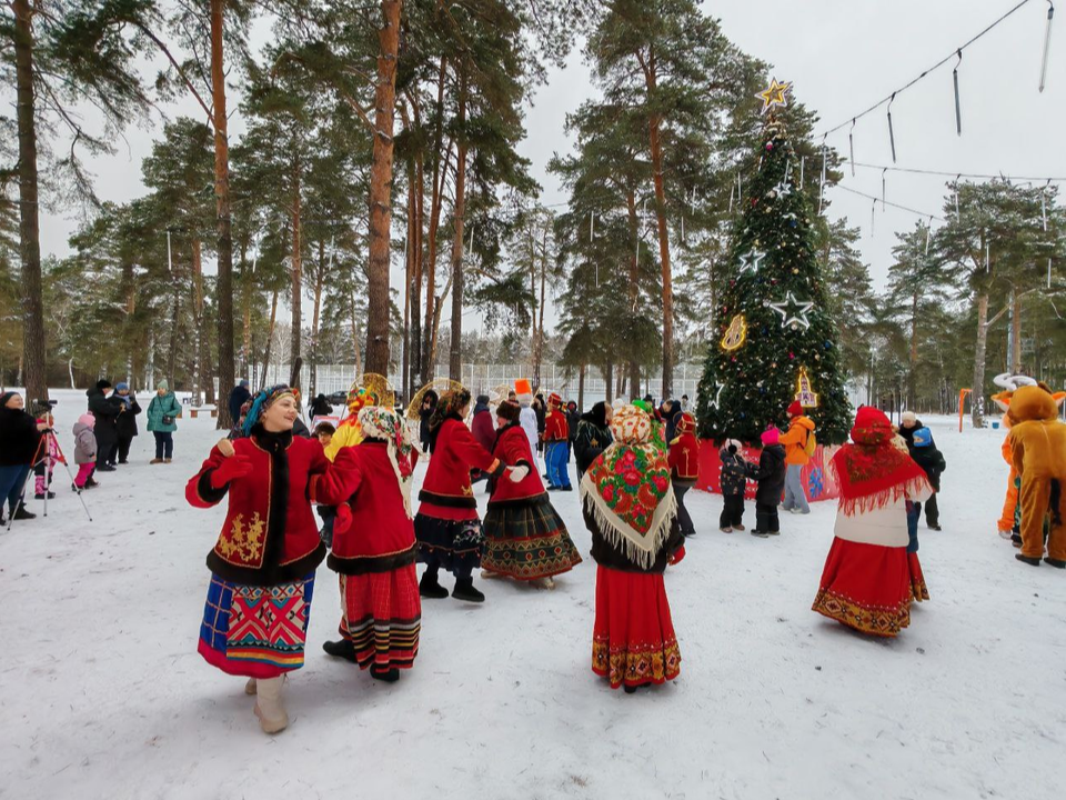 Новогодний марафон развлечений: что ждет гостей Кузьминского лесопарка с 30 декабря по 4 января
