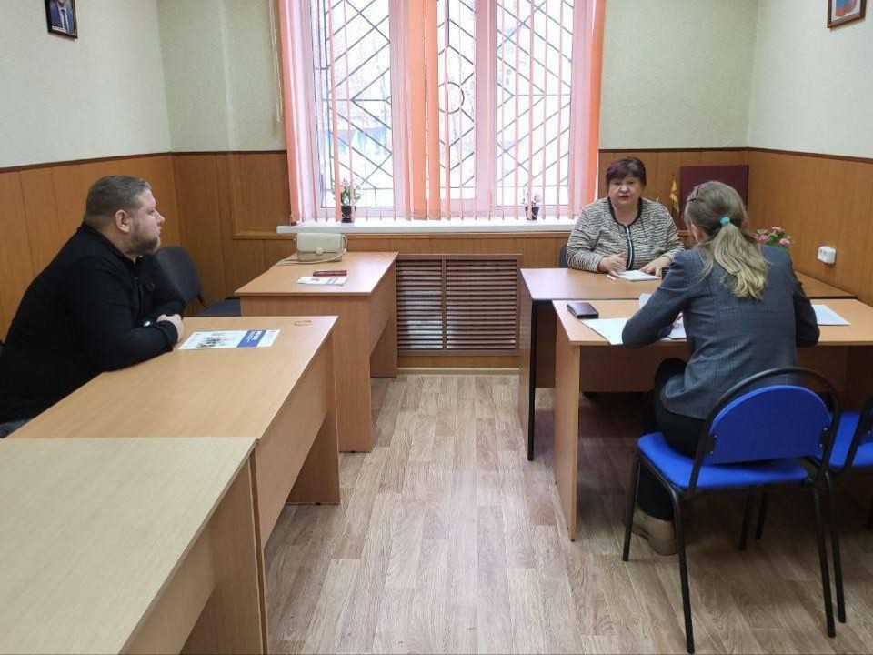 Управдомы в роли адвокатов: в Богородском округе помогли жителям с вопросами к УК