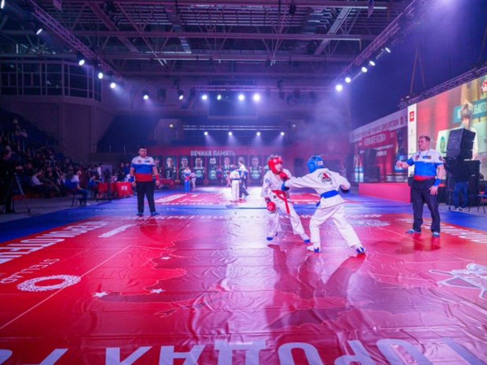 Юные спортсмены Краснознаменска посвятили победу мамам на турнире по панкратиону