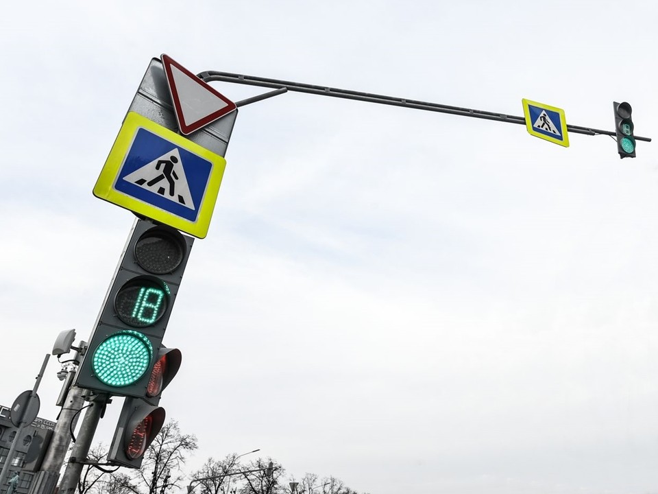 Светофор на опасном участке трассы «Серпухов — Протвино» начал работать с 11 декабря