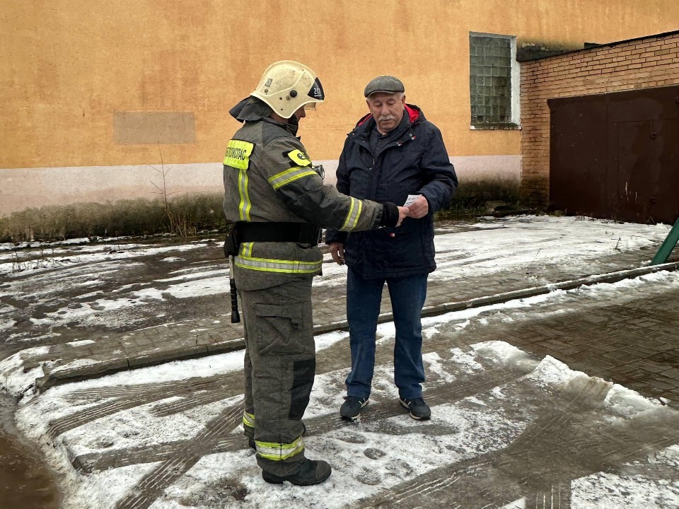 Осторожно, печи и обогреватели: пожарные Егорьевска провели профилактический рейд