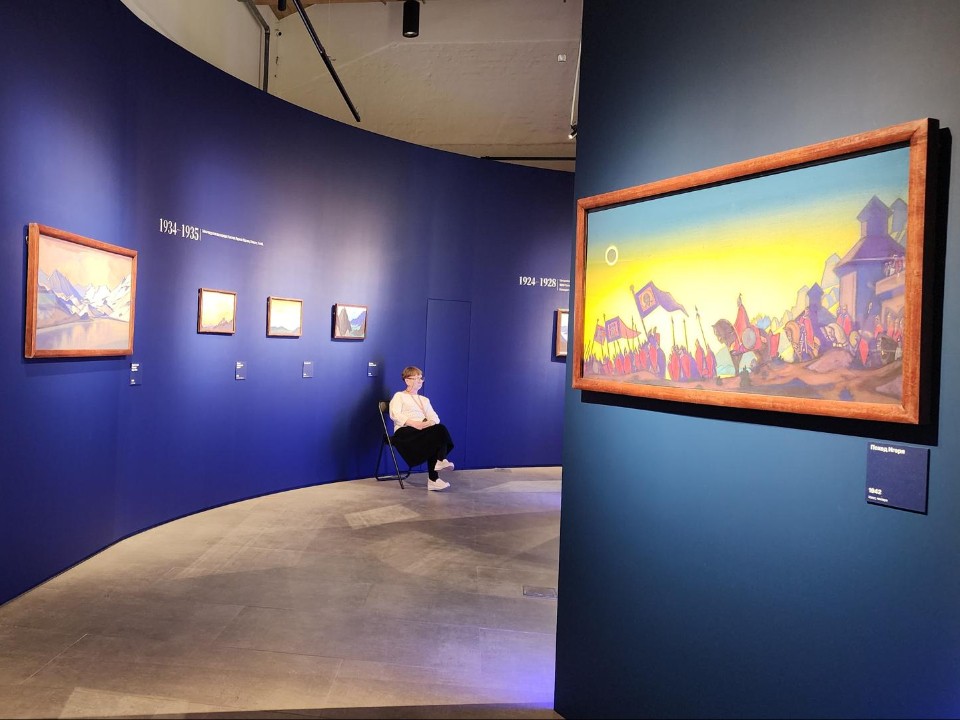 Привет, Тибет: уникальная выставка работ Рериха открылась в Звенигороде