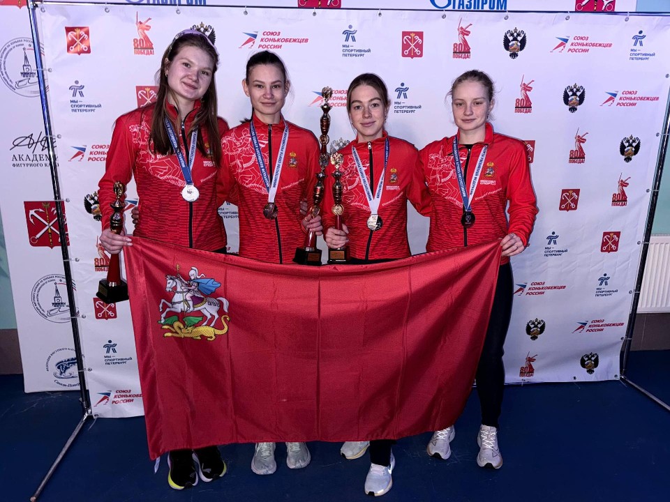 Золото и серебро чемпионата России завоевали шорт-трекисты Коломны