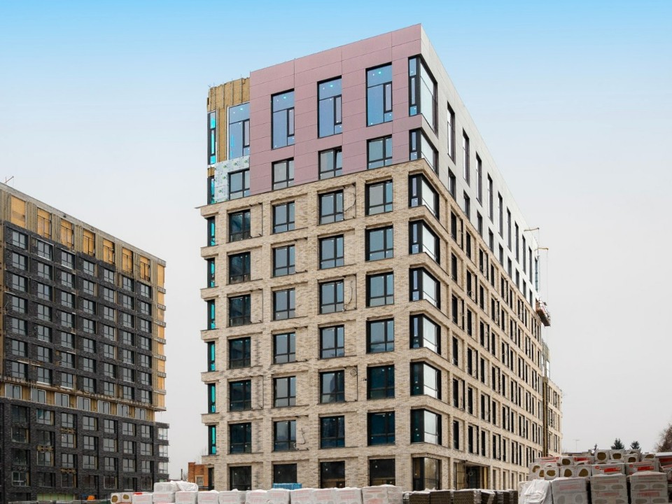 Десятки тысяч новых квартир и инфраструктура: ГК «Самолет» возглавила рейтинг доверия девелоперов