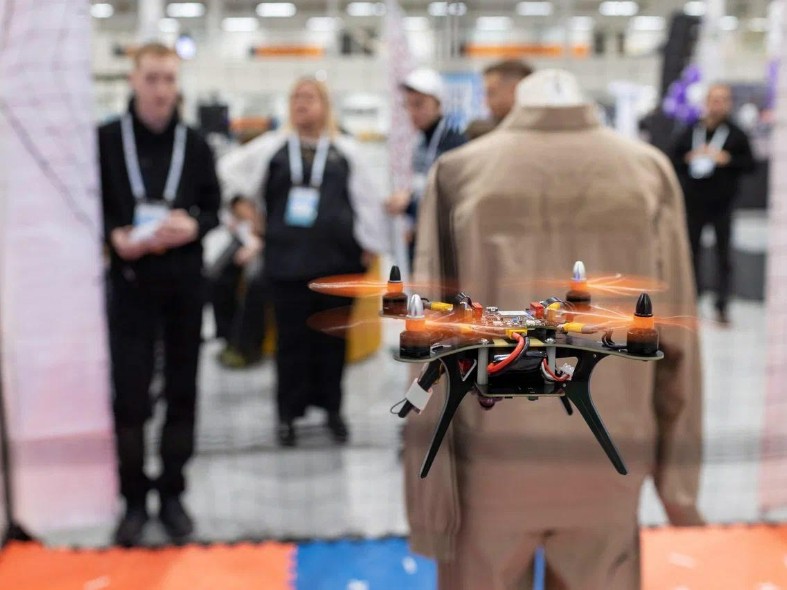 «Неопознанный летающий дрон» против «Орлят»: как подмосковные команды стали лучшими на турнире по беспилотным системам