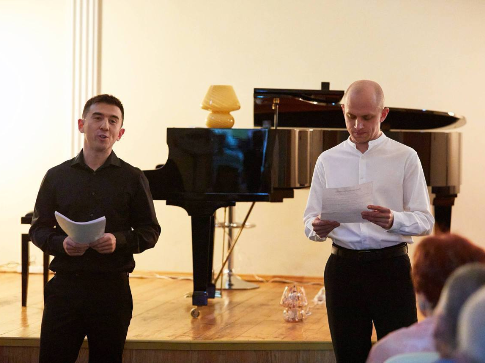 В Дубровицах представили удивительный световой аудиоспектакль о «Временах года» Чайковского