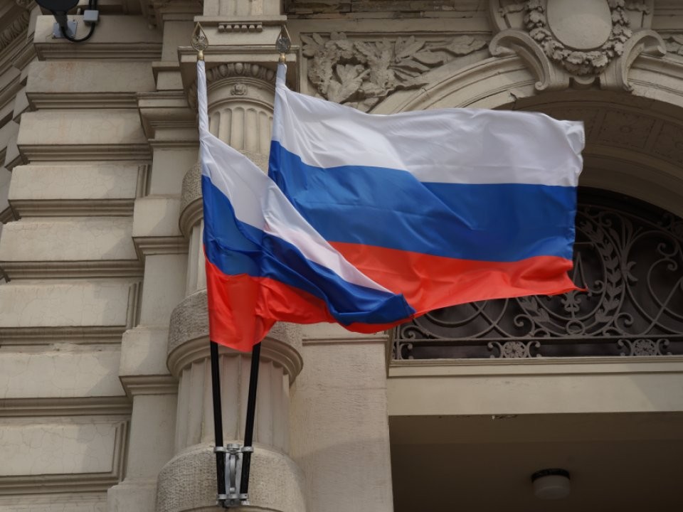 «Это символ нашего единства»: Андроник Пак поздравил жуковчан с Днем Конституции