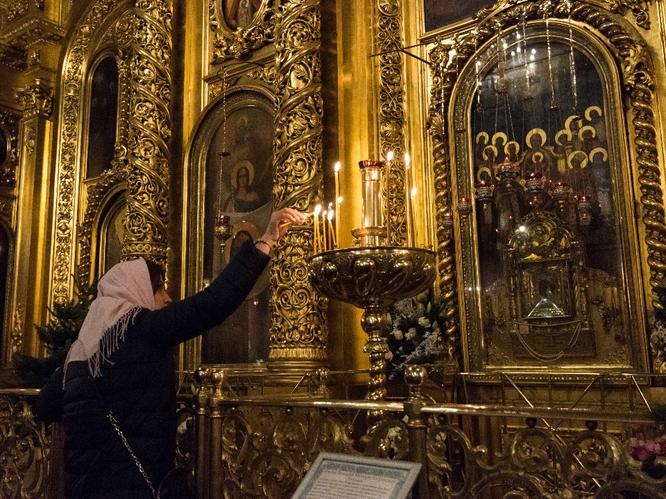 Введение во храм Пресвятой Богородицы: когда отмечается, традиции и запреты