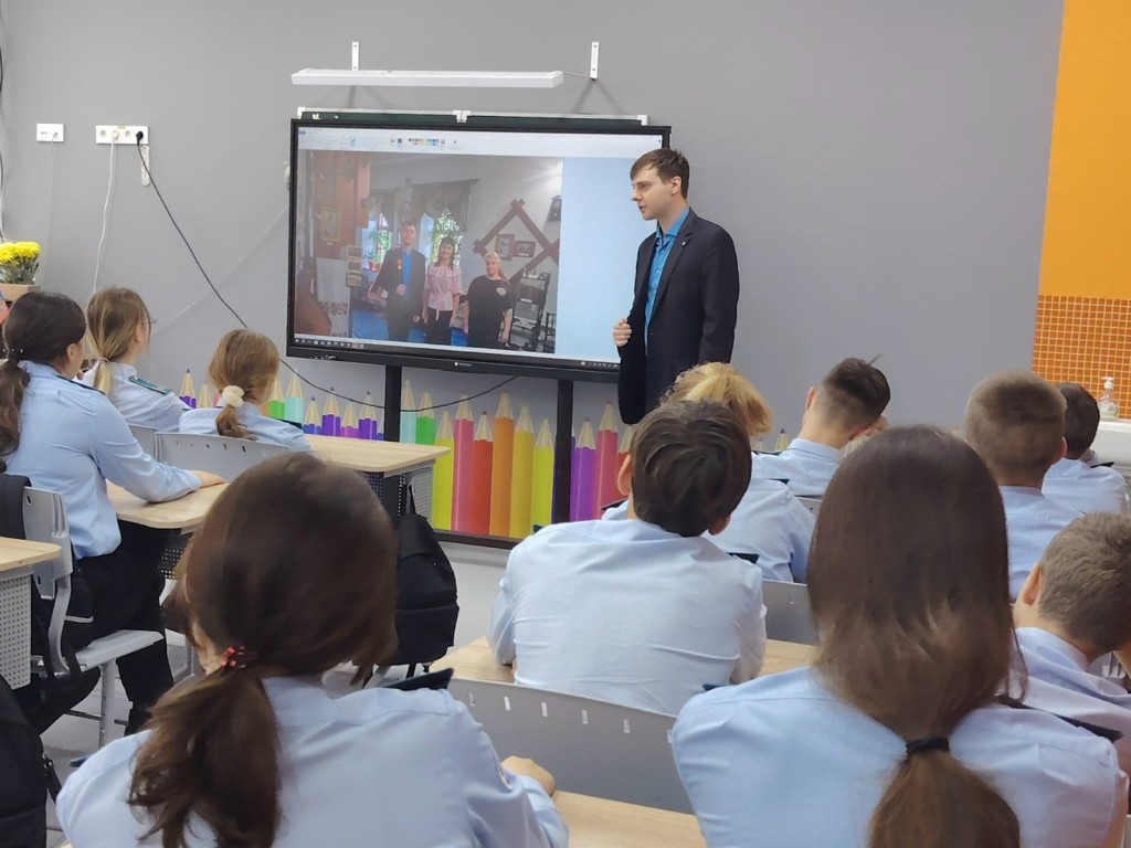 История длиной в семь лет: Михнево и Комиссаровка укрепляют связи