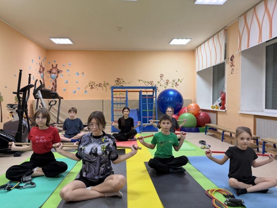 От спазмов к правильной осанке: как курс из нескольких занятий в Развилке может изменить здоровье ребенка