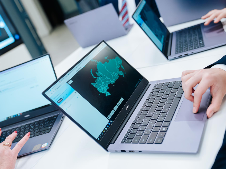 Современные карты и аэрофотосъемка: в Технолицее им. В. И. Долгих учатся работать с GPS и 3D-моделями