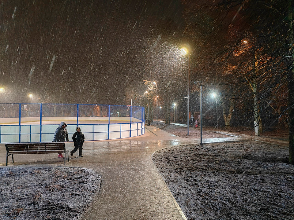 Резкое потепление: температура поднимется до ноля, и Подмосковье засыплет снегом