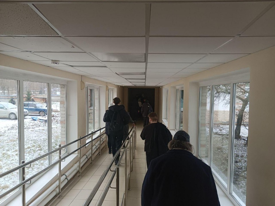 Учения совместно с МЧС: в Чеховском техникуме провели общеобластную тренировку по безопасности