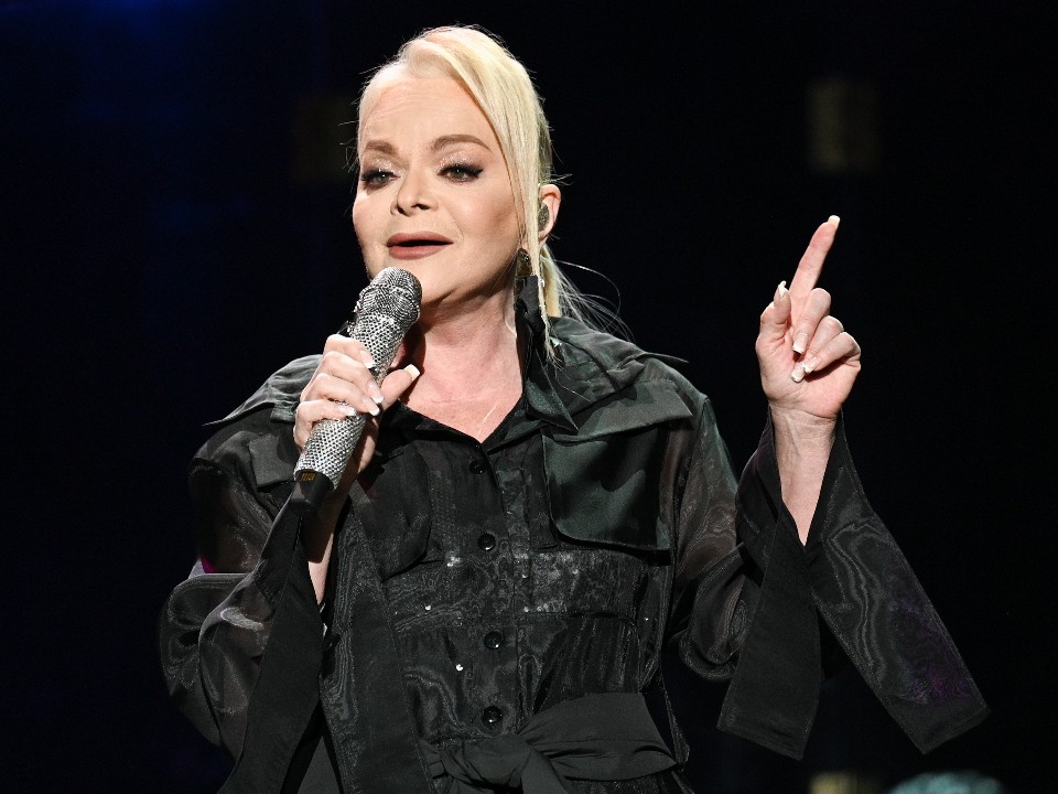 «Демоны ее раздели»: директор Долиной раскрыл шокирующие детали мошенничества