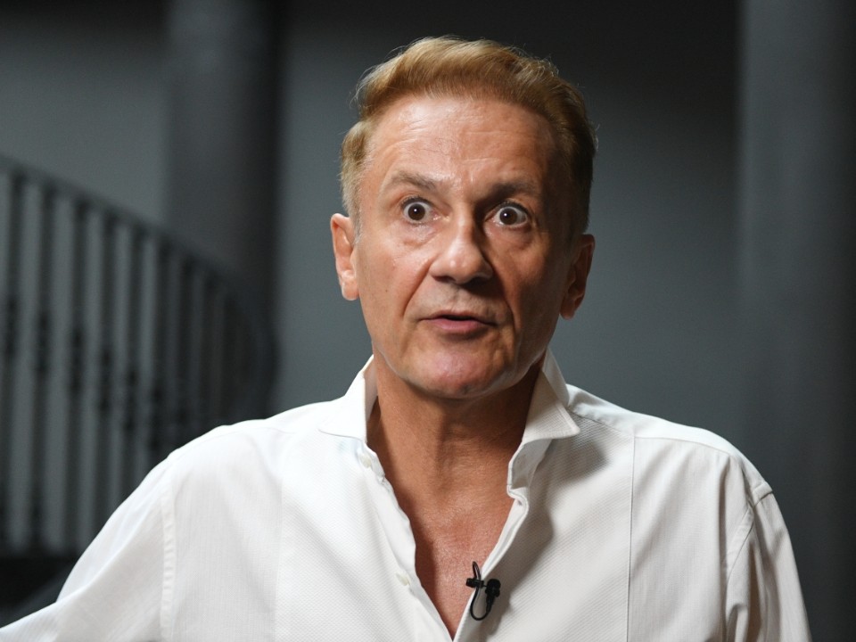 Никто не понесет ответственность? Олегу Меньшикову отключили интернет на Новый год