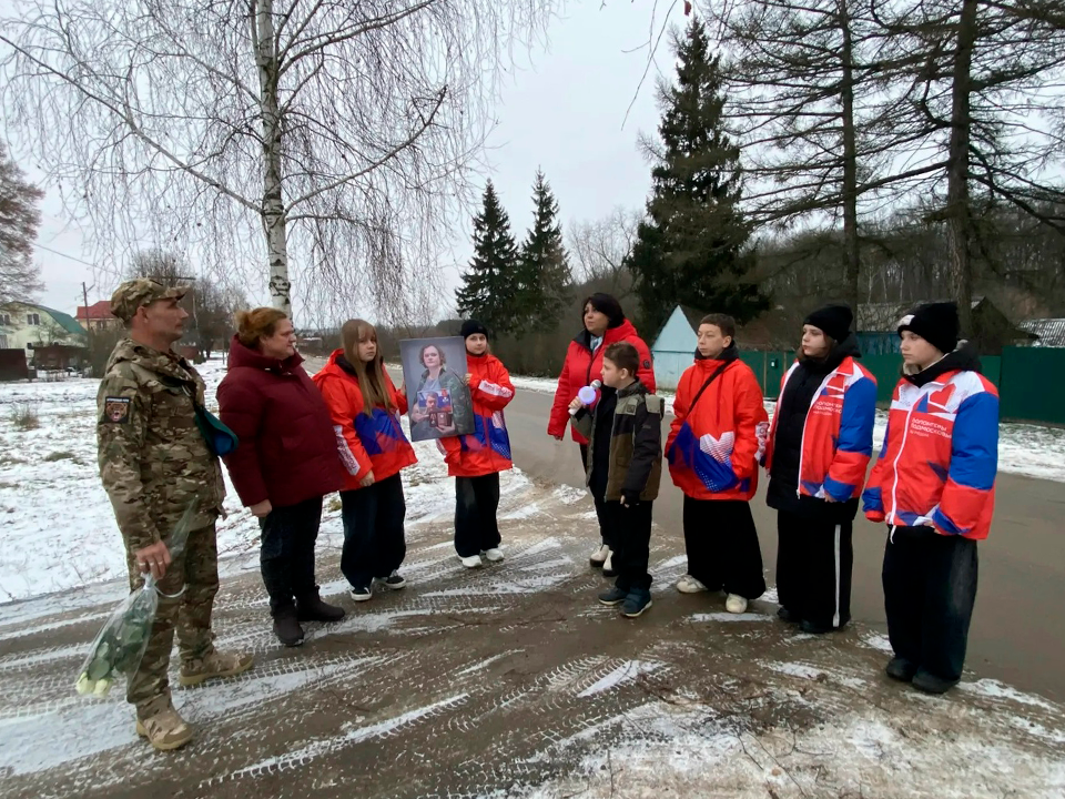 Семьи участников СВО из Зарайска получили персональные новогодние поздравления