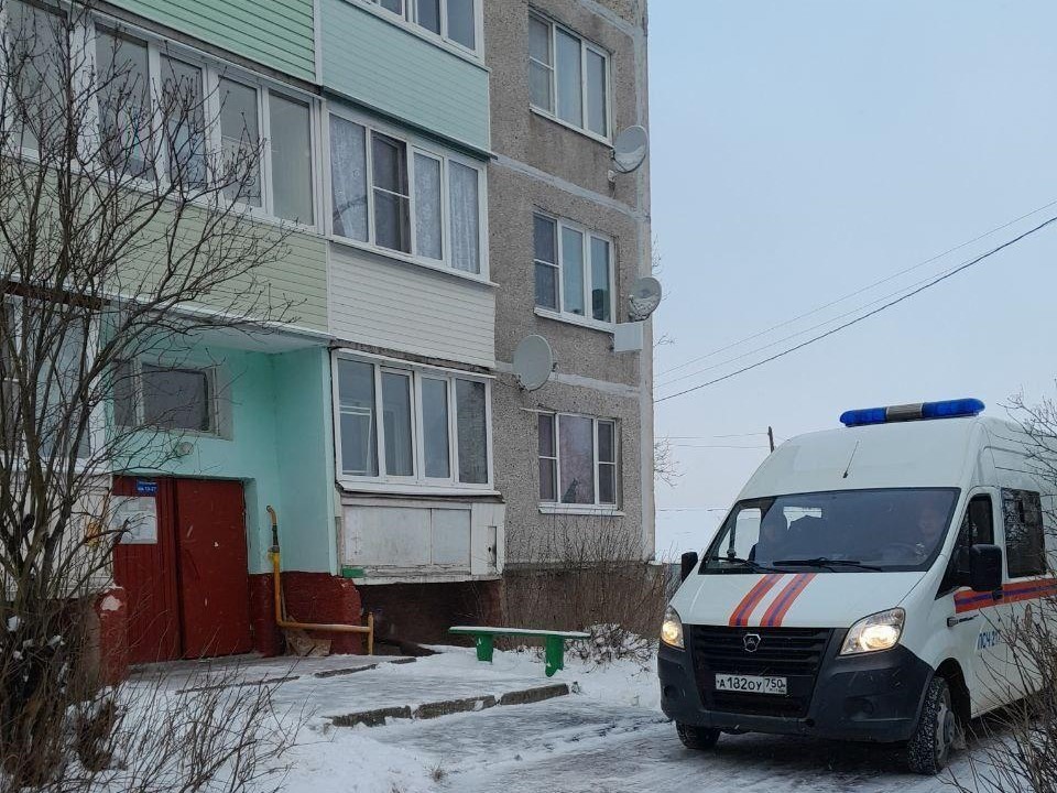 Первый этаж — не всегда просто: почему для спасения пожилого егорьевца понадобилась целая спецоперация