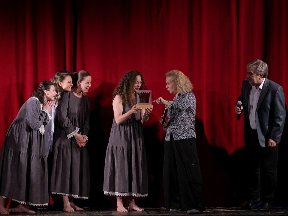 «Чайка» на языке хинди и «Собачье сердце» из Ташкента: что покажут на театральном фестивале в усадьбе «Мелихово»