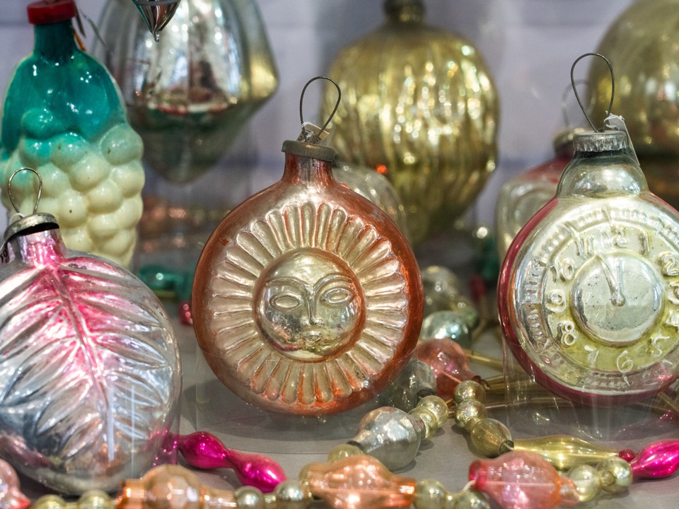 Коллекцию редких новогодних игрушек эпохи СССР смогут увидеть щелковцы в музее