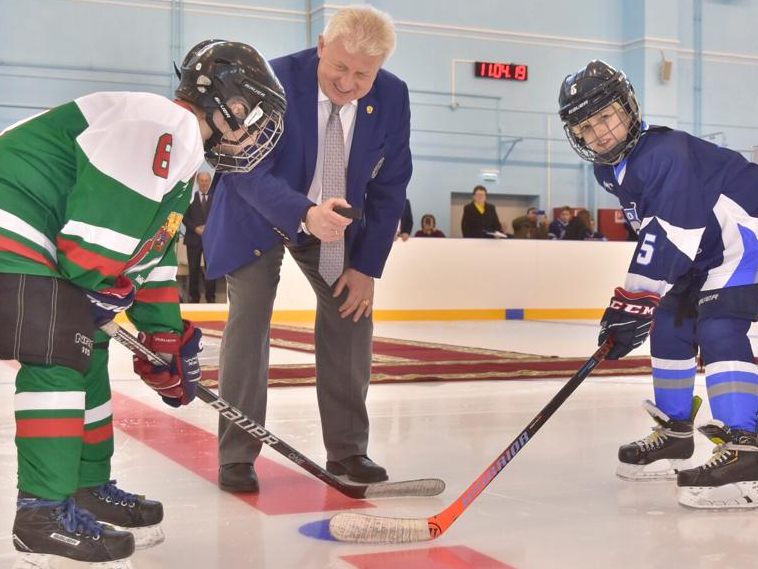 Путин наградил хоккеиста Владимира Мышкина орденом «За заслуги перед Отечеством»