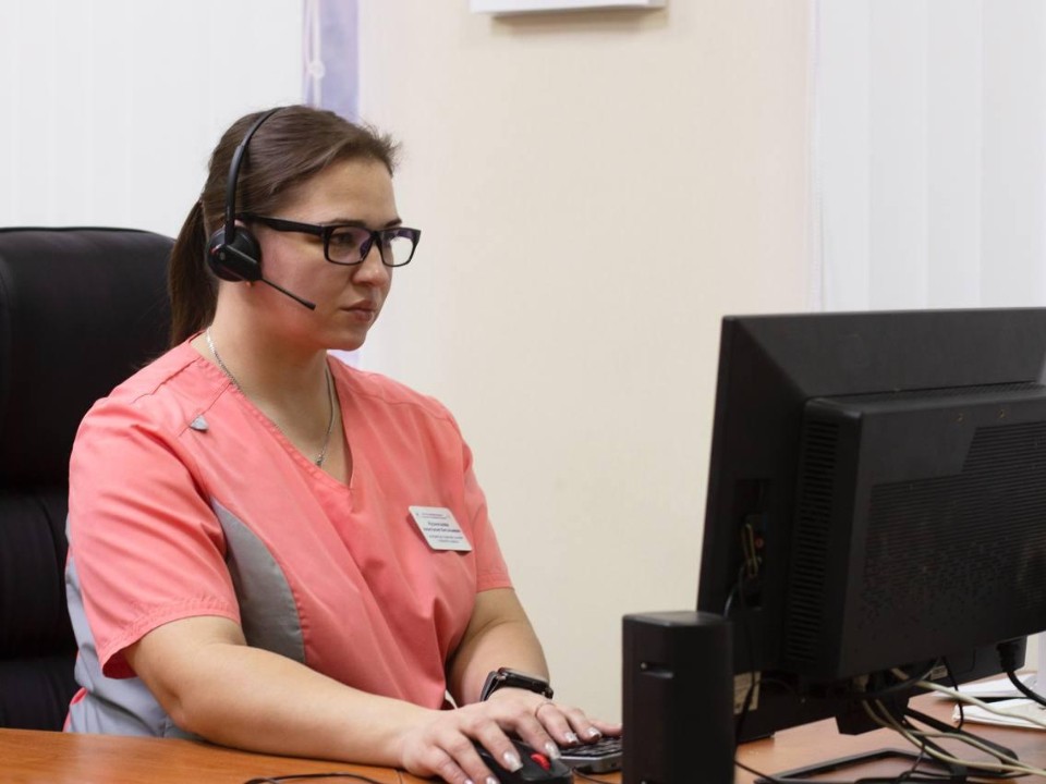 Беременные и дети тоже могут: кто может получить телемедицинскую консультацию в Подмосковье