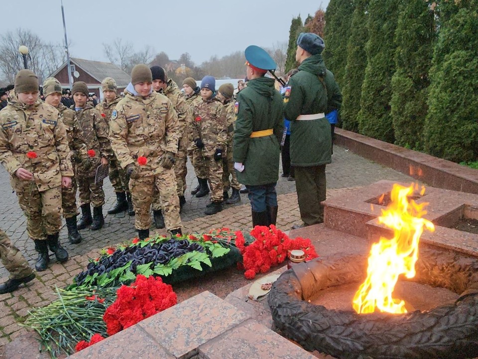 В Серпухове волонтеры отдали дань уважения павшим в битве под Москвой