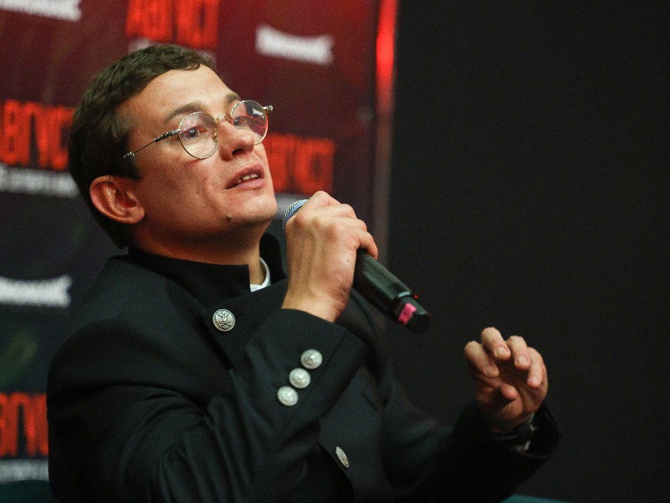 «Понятия не имею, как бороться»: Никита Кологривый признался в депрессии