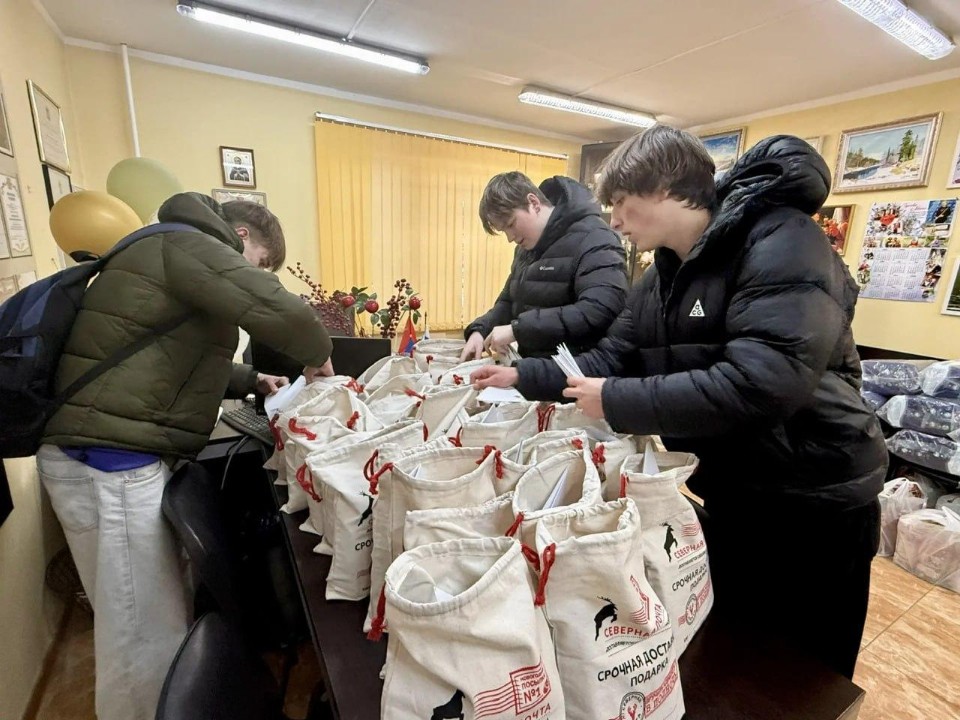 Новогоднее чудо для героев: как простые письма и открытки могут стать лучшим лекарством