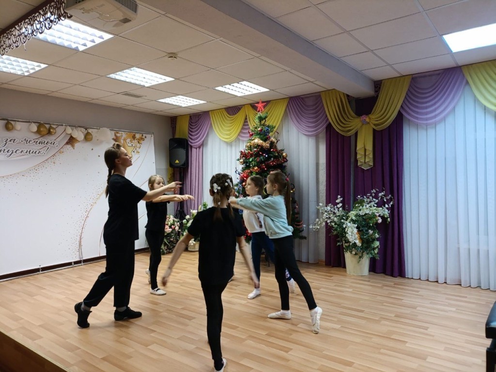 Молодой хореограф из Московского колледжа искусств возглавила новое отделение в школе «Элегия»